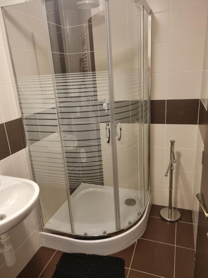Pension Max Klinovec Loučná pod Klínovcem Buitenkant foto